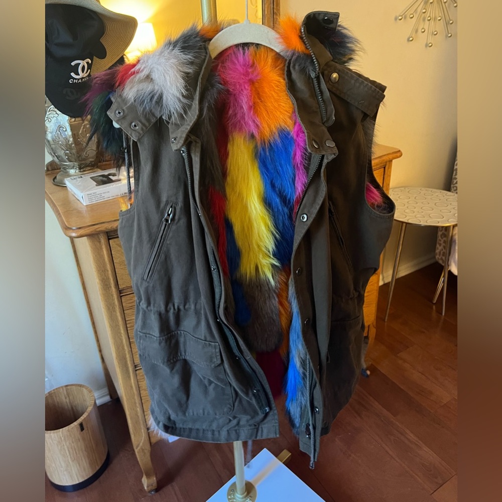 Reversible fur vest